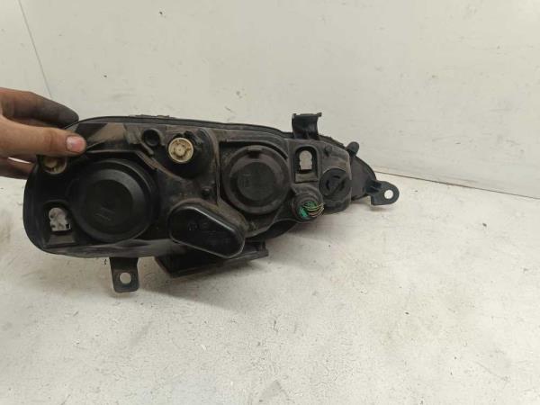 PHARE GAUCHE ALFA 147 - Vue 2